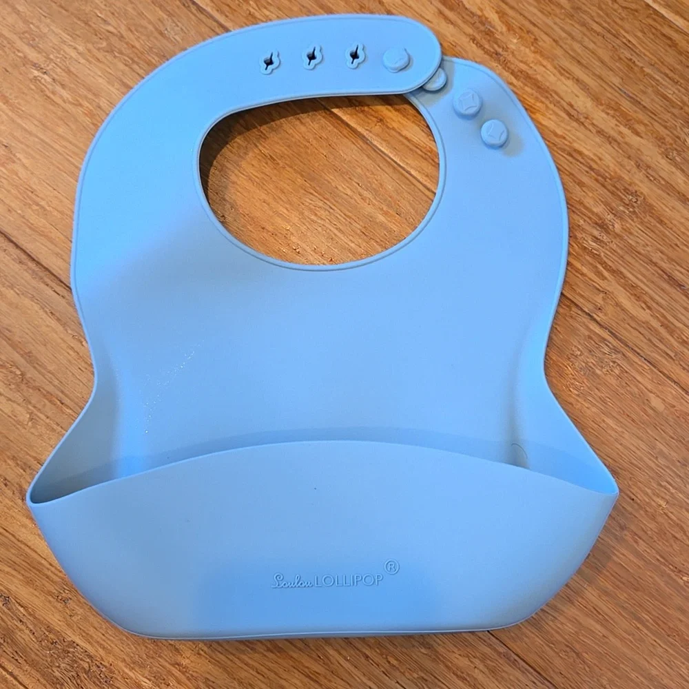 Loulou Lollipop Silicone Adjustable Bib